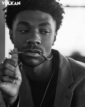 Jonathan Daviss Instagram - Black and White 

@VULKANmag

Photography HIGGSY @higgsy_photography
Styling CHRISTINA PACELLI @christinajpacelli Styling Assistant ANGIE LEE @xangielee
Grooming DANNI KATZ @dannidoesit using Dior
Interview ALEXANDRA BONNET @alexbonnetwrites
Location ZEVARRA LOFTS @zevarralofts
Production @bellomediagroup x @maisonpriveepr_la x @alexbonnetwrites X @lindsaymaguire