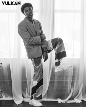 Jonathan Daviss Instagram - Black and White 

@VULKANmag

Photography HIGGSY @higgsy_photography
Styling CHRISTINA PACELLI @christinajpacelli Styling Assistant ANGIE LEE @xangielee
Grooming DANNI KATZ @dannidoesit using Dior
Interview ALEXANDRA BONNET @alexbonnetwrites
Location ZEVARRA LOFTS @zevarralofts
Production @bellomediagroup x @maisonpriveepr_la x @alexbonnetwrites X @lindsaymaguire