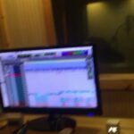 Jonghyun Instagram – 휘파람에 이어 잔치기 세션맨으로 까지 활동 시작 02:34 이 곡 녹음은 유쾌의 끝이었다!