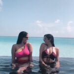 Jonita Gandhi Instagram – Girls just wanna have f̶u̶n̶ a love like that 🩵 Raja Ampat