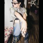 Jonita Gandhi Instagram – ⚠️ highly addictive ⚠️

Photos @themediatronic
Styled by @akankshakawediastyle 
Outfit @scribbologythelabel
Jewellery @equiivalence Vit Chennai Campus