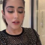 Jonita Gandhi Instagram – Thank you @jacobcollier @johnlegend & @torikelly for this insane warm up for my gig tonight 😅😪🤯 jeez

#fakeittillyoumakeit #theyhavetherange