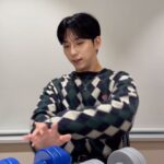 Jooyeon Instagram - pov: when you can‘t help but falling in love with 🏋️💪 💖What‘s your thing that you keep falling in love with?💖 #XdinaryHeroes #엑스디너리히어로즈 #건일 #Gunil #Livelock #AGAIN_AGAIN #WE_ARE_ALL_HEROES