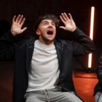 Jordan Rondelli Instagram - A la base c’était des photos pour la miniature, mais ça résume bien le concept 😭 (surtout la dernière)