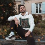 Jordan Rondelli Instagram - Shooting d’automne 🍂 La dernière on voulait faire un matching 📸 : @jules.ctm
