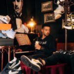 Jordan Rondelli Instagram - Partenariat rémunéré JEU CONCOURS 🔥 5000€ DE SNEAKERS À GAGNER, 5 GAGNANTS - 1000€ par personne 🔥 @wethenew nous offre la possibilité de vous faire gagner 5000€ de sneakers, pour participer : - Suis @wethenew ainsi que @Joyca et @mastuu_ - Like ce post - Taggue 2 amis à toi Tu peux doubler tes chances de gagner en participant au concours organisé par @wethenew sur leur page 😌 Tirage au sort dans une semaine donc c’est maintenant ou jamais pour participer, bonne chance à tous 🍀 📸 : @jules.ctm ❤️ Merci au @legatsby_bar pour ce cadre incroyable et leur accueil 🙏
