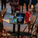 Jordan Rondelli Instagram - COLOSSAL CONCOURS DE NOËL 🎅 A gagner : Ce magnifique seau garni, composé de Chips LIDL, Une bouteille 33cl de San Pellegrino ainsi q’une boîte de spaghetti courts Lustucru. Pour participer : - Like ce post - Tag 2 amis sincères ou non - Partage cette publication en story (ça ne changera rien au gagnant mais ça fait parler de ce giga concours et c’est drôle) 📸 : @jules.ctm (son meilleur shooting)