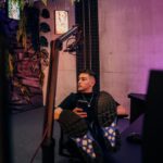 Jordan Rondelli Instagram - Voilà enfin le reveal du nouveau studio au Loat, juste merci pour tout ❤️‍🔥 S/O @quasar.creations @signature_pub @themilaniz @pjhdecoration @thurb_ @therock 📸 @jules.ctm (il a cassé son objectif pendant le shooting)