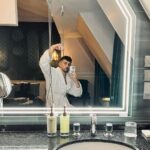 Jordan Rondelli Instagram - Yo mes futurs millionaires, démarre aujourd’hui et gagne demain #Devise 💪🏻 Je vais vous proposer une opportunité dans pas longtemps (c’est un système pyramidal en gros ça veut dire ça monte super haut les gains comme une pyramide !)