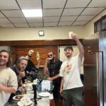 Jordan Rondelli Instagram - 2023 a été une très belle année, en grande partie grâce à vous (le dernier post résume mon implication)🙏🏻 Toujours des projets plein la tête, l’envie de créer, de vous proposer ce que j’ai dans la tête ! Trop fier d’avancer avec l’équipe de cracks que j’ai ❤️, 2024 je vais la commencer avec toujours autant de passion, merci encore et toujours d’avoir changé ma vie depuis 7 ans. On est ensemble et je vous accompagnerai une fois de plus sur toute l’année qui arrive (après j’arrête, j’ouvre un bar PMU, formule midi quinté + et ricard à 2€) 🪄 @kuzanconcept