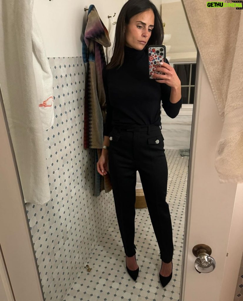 Jordana Brewster Instagram - Bathroom shots