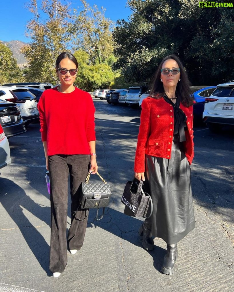 Jordana Brewster Instagram - When you are 43 and you unintentionally match your mom
