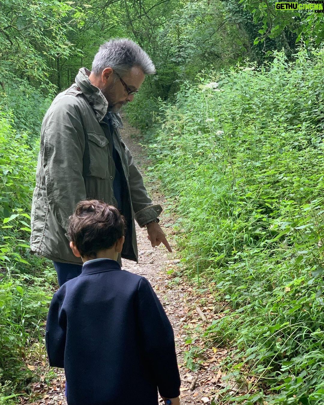 Jordana Brewster Instagram - Happy Father’s Day @atalantathetis Thank you for being solid, constant. Thank you for being my safe sounding board in tough times. Thank you for teaching me the value of and escape in reading, thank you for showing me hard work and grit I love you