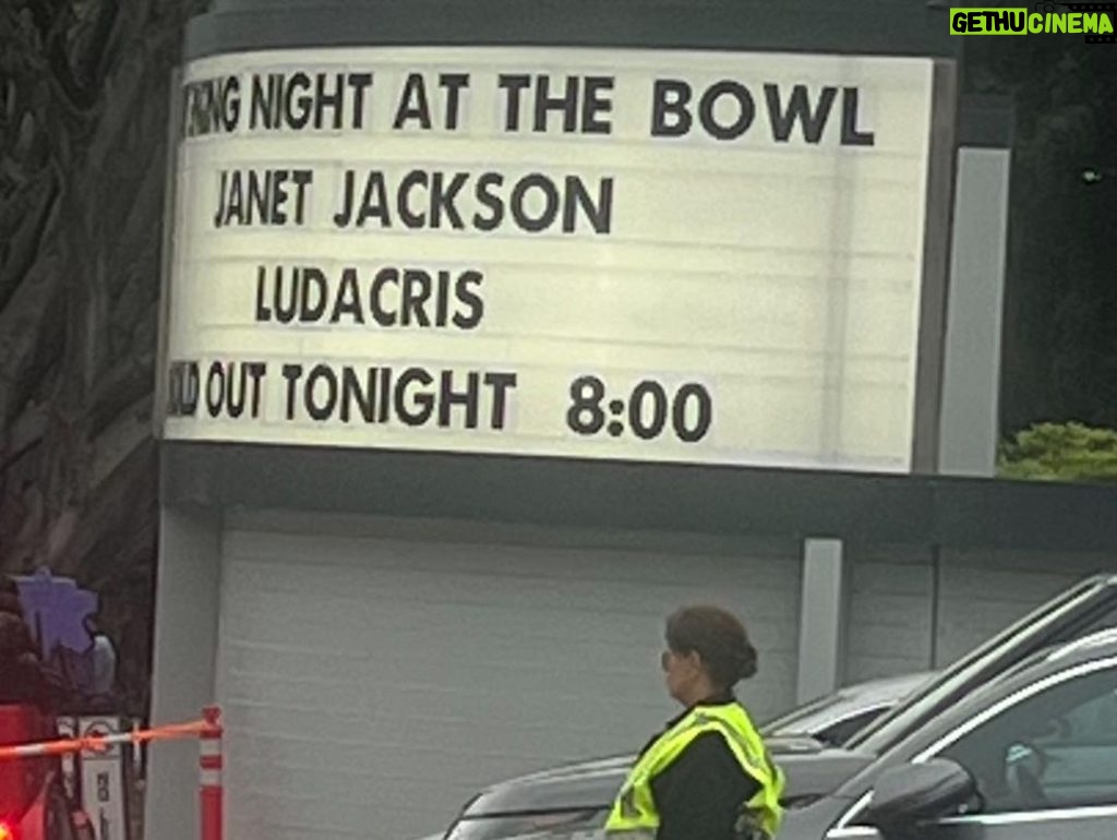 Jordana Brewster Instagram - Blown away by @ludacris at the Hollywood bowl last night We knew all the words to EVERY SONG