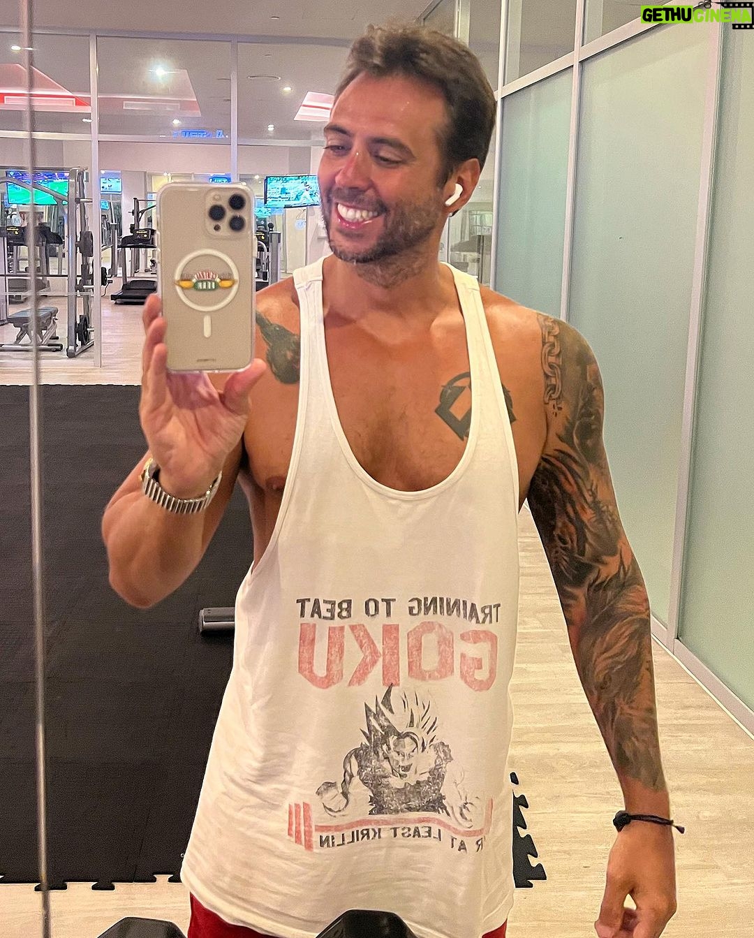 Jordi Wild Instagram - Goku entrenaba en vacaciones. Yo también 💪🏼