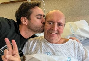 Jordi Wild Instagram - Informo al mundo: Papa Giorgio aka DIOS, ha superado la operación perfectamente y mañana estará en casa listo para correr una maratón. Gracias a todos por los bonitos mensajes ❤️ Sois muy buenos ❤️