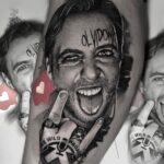Jordi Wild Instagram - Mamá, ya soy famoso, se han tatuado mi cara. No entiendo mi vida.