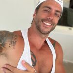 Jordi Wild Instagram - Mis moods en verano 😄🥱😐😏