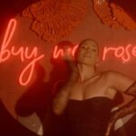 Jordin Sparks Instagram - “We gotta rendezvous…” 💫 DEUX feat @sirelijahblake video is out now! Gon head and take a look! 🥰