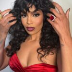 Jordin Sparks Instagram - Grammy week continues w/ @vydiaofficial and @meta’s celebration of R&B! 💋🤍✨ “Were you listening to me, Neo? Or were you looking at the woman in the red dress?” ❤️‍🔥 Los Angeles, California