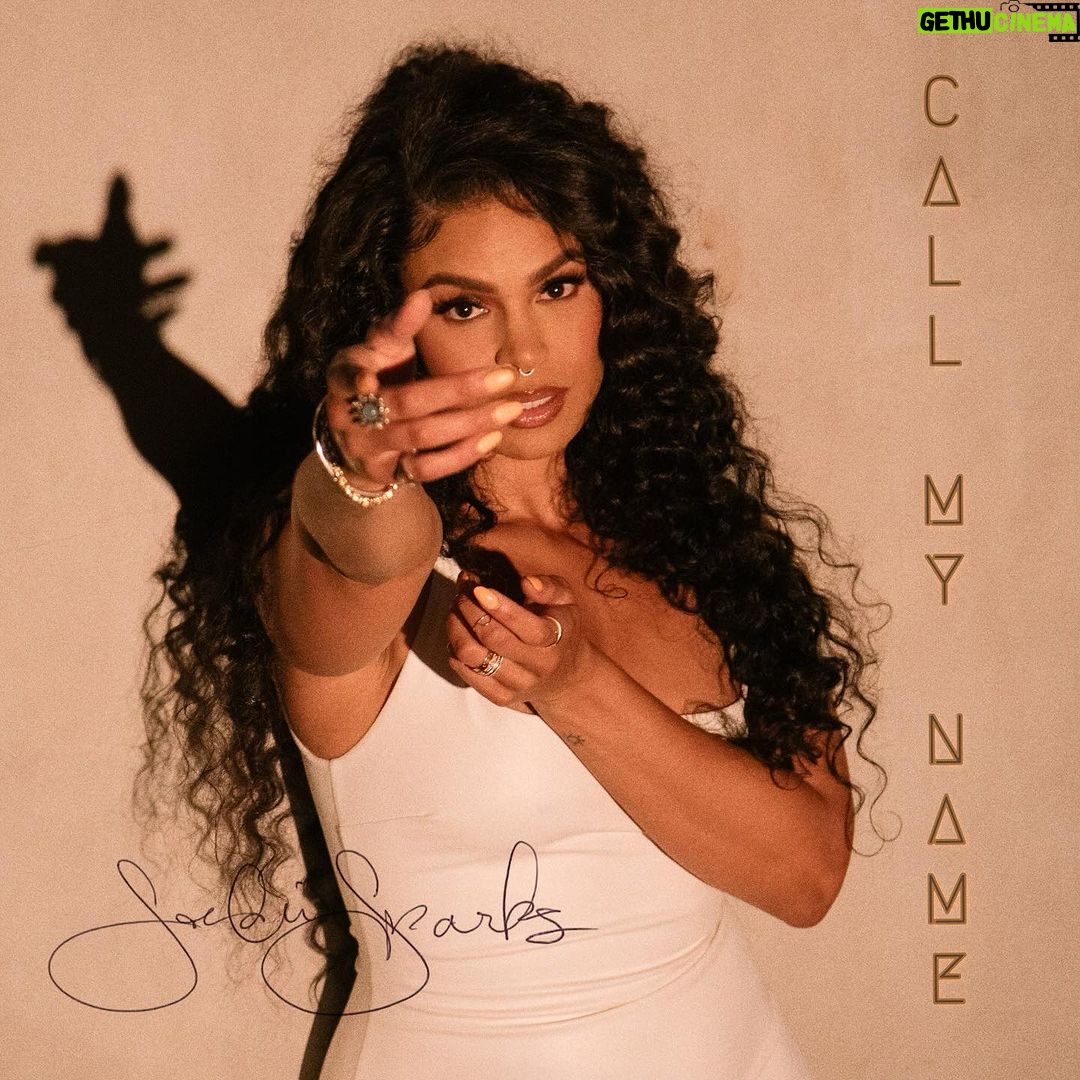 Jordin Sparks Instagram - Friday, October 13th, my new single, “Call My Name” will be out into the world! ✨✨✨ That’s a week from today—I’m so excited!! This is only the beginning…Presave at the link in my bio! 🤲🏽🫶🏽🪷💫 📸: @parsons Hair: @lovetaije 💄: @kimoramulan