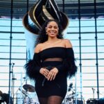 Jordin Sparks Instagram - What a Sunday! Thank you again for having me, @raiders! 🏈 🎤 ✨ Allegiant Stadium