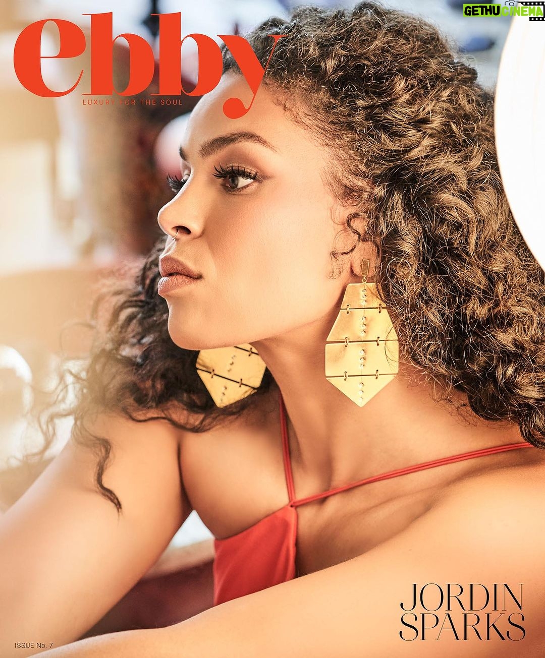 Jordin Sparks Instagram - ♥️ 2/2 for @ebbymagazine Photography: @diegouchitel Photo Assistants:
@kobramaier @max_flick @ericaxene Art Direction & Styling: @angeltstyle Hair: @frankiepaynehair Makeup: @mylahmorales Entertainment Editor: @TNRomerowriter DP/Cinematographer: @morganpierresusser Location: @hotelperladtla