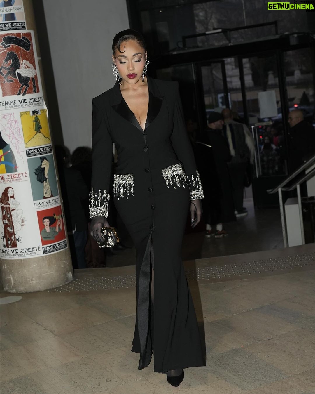 Jordyn Woods Instagram - Couture week has been giving me lifeđź’‹ @zuhairmuradofficial
