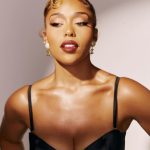 Jordyn Woods Instagram - happy holidays you beautiful people ❤️