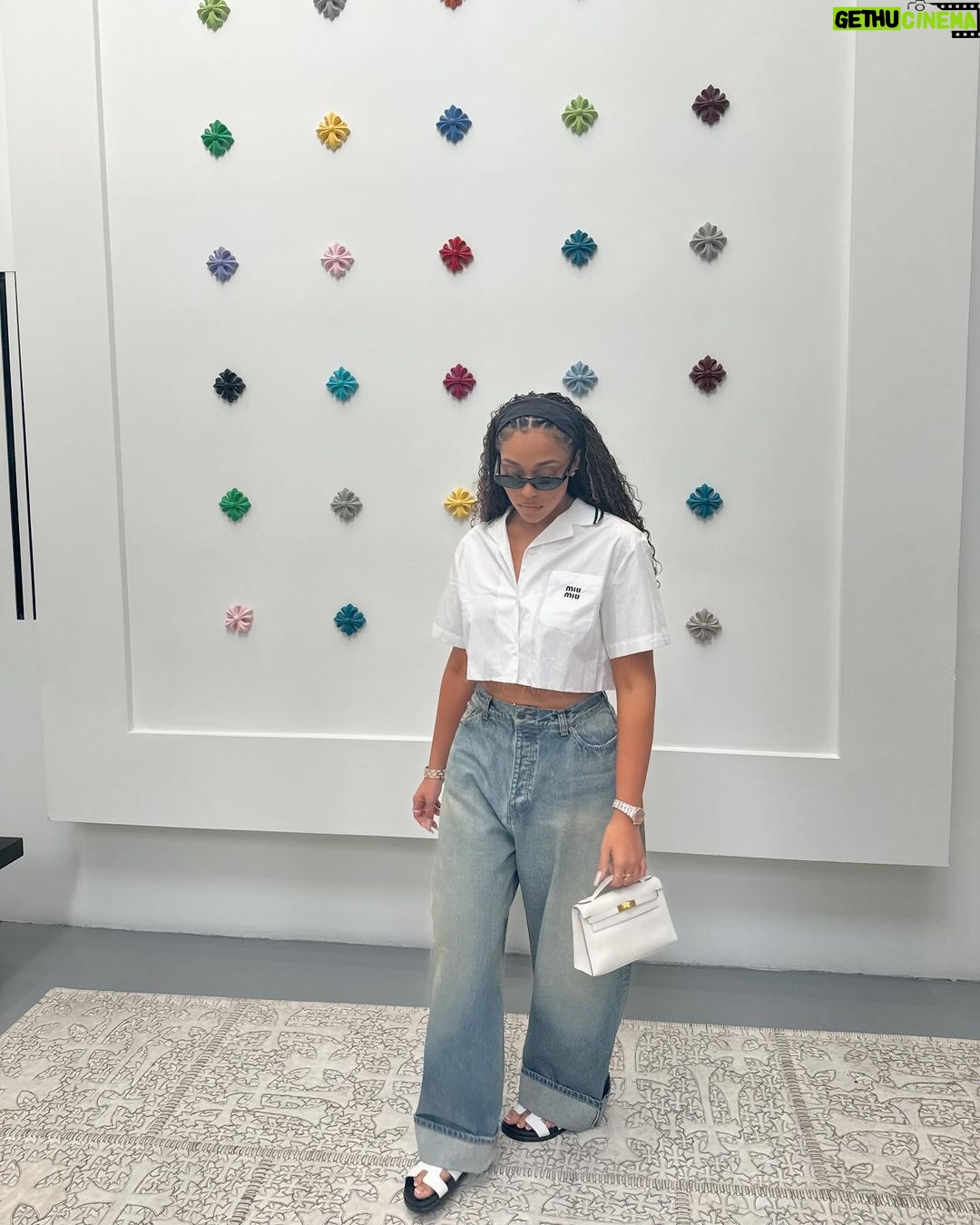 Jordyn Woods Instagram - Jordyn the explorer