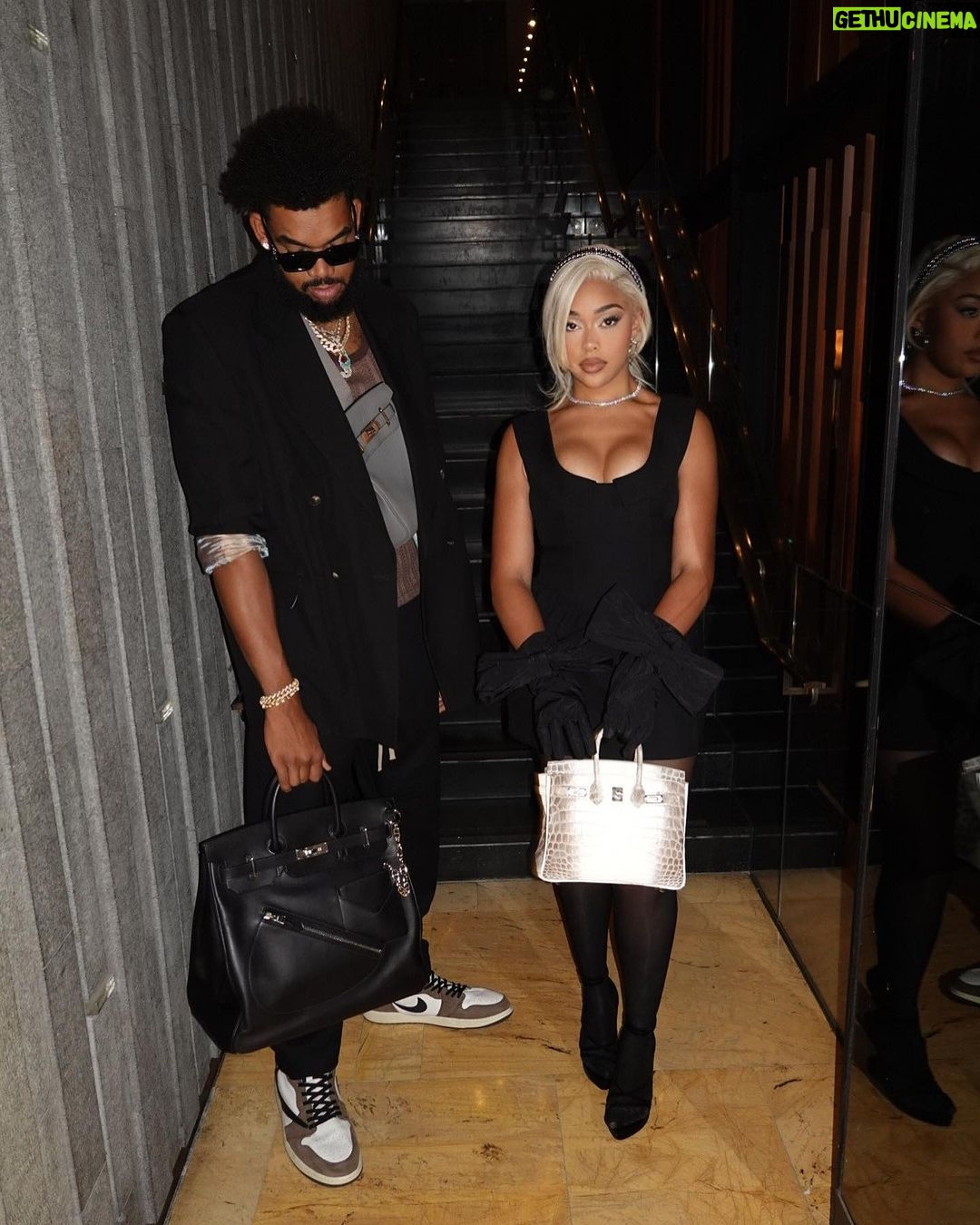 Jordyn Woods Instagram - date night with @hermes 🖤