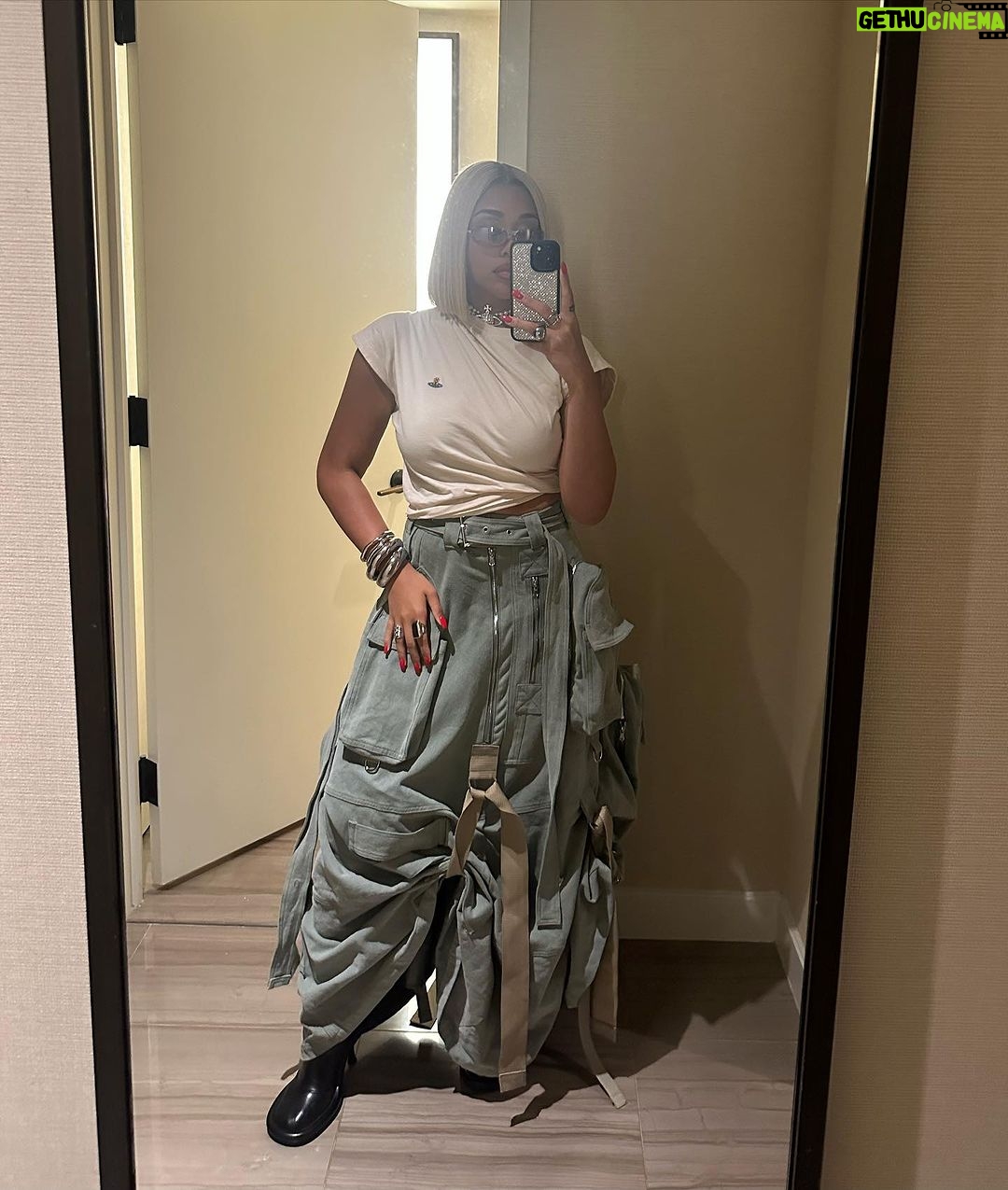 Jordyn Woods Instagram - @whodecideswar 🫶🏽