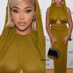 Jordyn Woods Instagram - Daily Front Row Awards in @ysl ✨