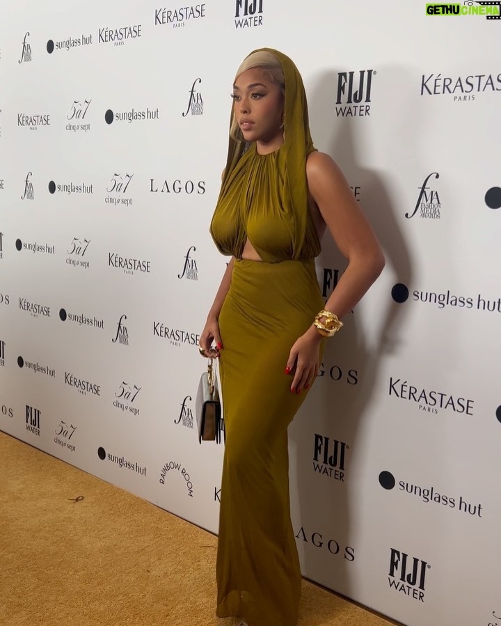Jordyn Woods Instagram - Daily Front Row Awards in @ysl ✨