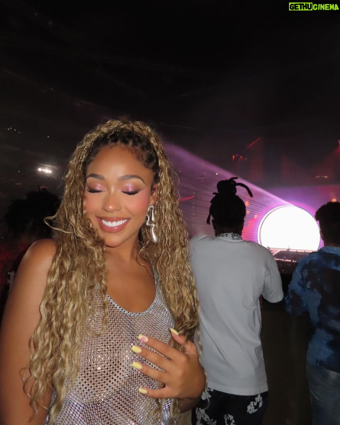 Jordyn Woods Instagram - august, you were good to meππ