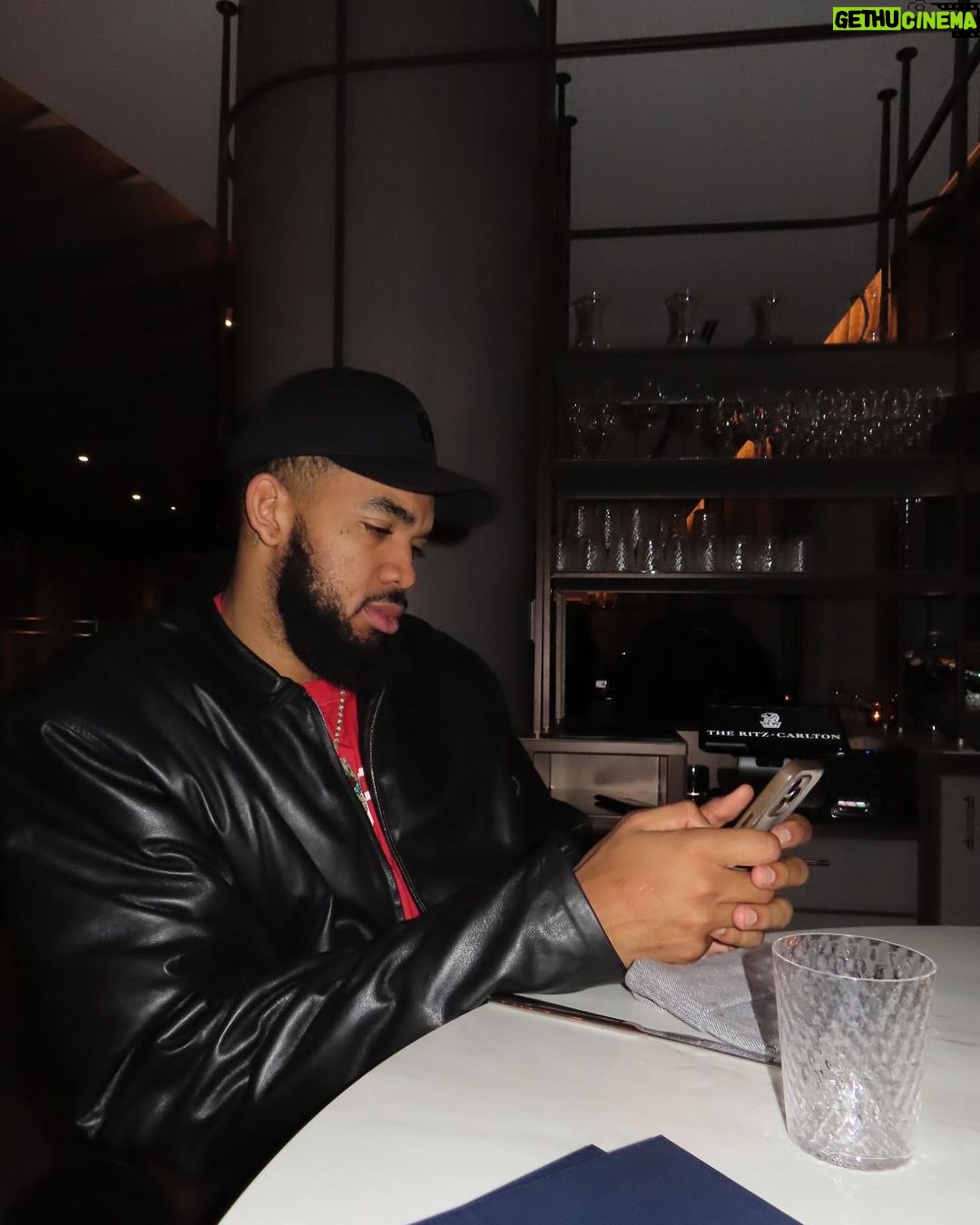 Jordyn Woods Instagram - best day with the best valentine ❤️ thank you for always making me feel special @karltowns
