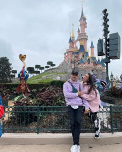 Jorge Blanco Instagram - amo este lugar! @disneylandparis #disneylandparis30 #avengerscampusparis