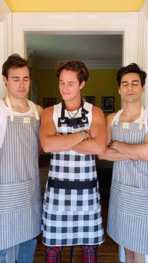 Jorge Blanco Instagram - Preguntas random del día con estos papis XD