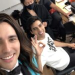Jorge Blanco Instagram - pelucas, mandiles, termos y lágrimas de pruebas covid… #detrasdecamaras #behindthescenes