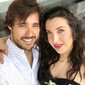 Jorge Blanco Instagram - estas fotos son nuestra relación sin filtros ✨🤍💍 hahahaha @jorgeblanco te amo bebi :)