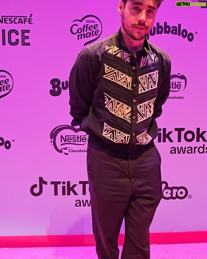 Jorge Blanco - 70.1K Likes - Gran noche en los #TikTokAwards