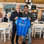 Jorge Jesus Instagram - Quer esteja a trabalhar ou de férias, tento sempre ter um estilo de vida ativo e saudável. Bom treino em boa companhia e um almoço na praia com o Al-Hilal presente. Whether I'm working or on vacation, I always try to have an active and healthy lifestyle. A great workout in good company and lunch at the beach with @alhilal. #alhilal Portugal