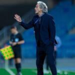 Jorge Jesus Instagram - Começamos a segunda volta com uma boa vitória! Isto é mais do que uma sequência de vitórias - é o espelho de uma equipa confiante apoiada de adeptos confiantes. Mas repito ainda não ganhamos nada ! Apenas ganhamos confiança e respeito pela nossa qualidade de jogo. Os objectivos ainda estão por alcançar. We started the second round with a good victory! This is more than a winning streak - it is the mirror of a confident team backed by confident fans. But I repeat we haven’t won anything yet! We only gained trust and respect for our quality of play. The objectives are yet to be achieved. Riyadh, Saudi Arabia
