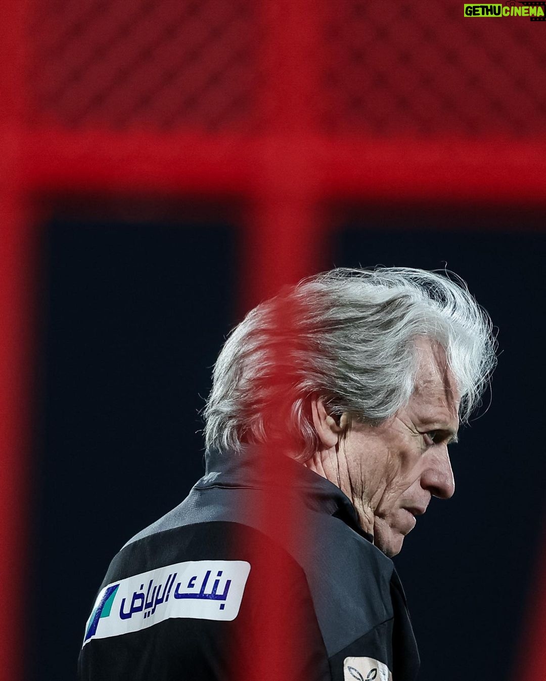 Jorge Jesus Instagram - Parabéns equipa pela brilhante primeira volta ! Ainda temos um longo caminho pela frente ! Amanhã começa a segunda ronda. Congratulations team on a brilliant first round! We still have a long way to go! Tomorrow the second round begins. @alhilal #alhilal Riyadh, Saudi Arabia