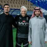 Jorge Jesus Instagram - É sempre uma alegria receber o presidente no treino. It's always a joy to welcome the president to training. #alhilal @alhilal Riyadh, Saudi Arabia