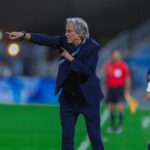 Jorge Jesus Instagram - Seguros do nosso caminho e apontados ao nosso objetivo . We are sure of our path and aimed at our objective. #alhilal @alhilal Riyadh, Saudi Arabia