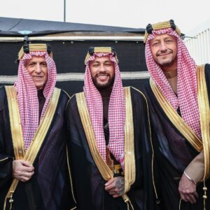 Jorge Jesus Instagram - A comemorar o aniversário da fundação da Arábia Saudita
no Clube @alhilal 

Celebrating the anniversary of #SaudiFoundingDay
at #AlHilal Club
