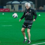 Jorge Jesus Instagram - Estamos de olhos postos na bola e com confiança para disputar o jogo! Estão prontos ? We have our eyes on the ball and have confidence to play in the game! Are you ready ? @alhilal #alhilal Riyadh, Saudi Arabia