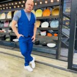 Jorge Rausch Instagram – Y aca ya en forma filmando @masterchefcelebrityecu con las chicas @erikavelez @irenegonzalez_oficial @chefcarosanchez 
Esta es mi temporada # 16 calculo que he hecho mas de 1300 episodios!!!
Sera que hay alguien que haya hecho mas? O tengo el record mundial!
Que dicen?