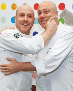 Jorge Rausch Instagram - Feliz cumpleaños @chefmarkrausch 
Toda una vida juntos trabajando y gozando!
A veces mas gordos a veces mas flacos, pasan los años y el amor y admiracion solo crecen 🫶
Hasta los 150 con salud mi hermano querido!
Salud por todo lo que nos queda por vivir!